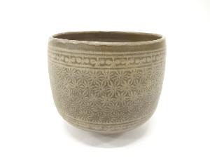 作家物　花三島　筒茶碗(無地箱付)